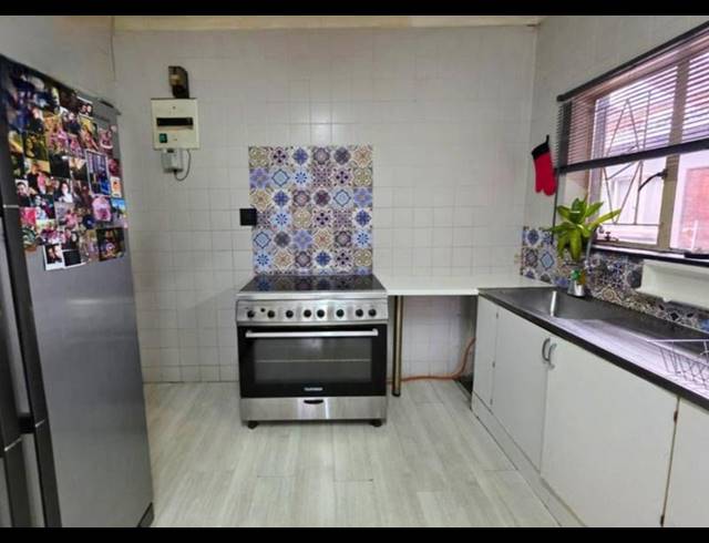 3 BEDROOM HOUSE FOR SALE IN GLEN MARAIS